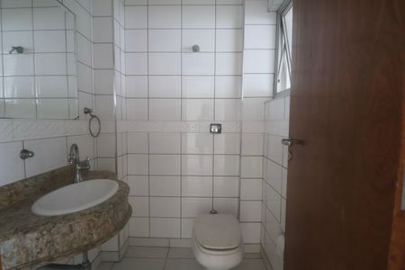 Apartamento para alugar com 182m², 4 quartos e 2 vagasLavabo