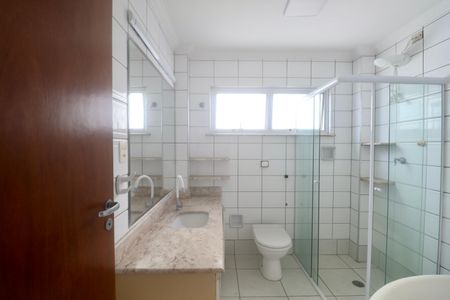 Apartamento para alugar com 182m², 4 quartos e 2 vagasBanheiro Suíte