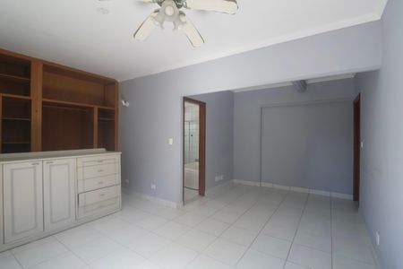 Apartamento para alugar com 182m², 4 quartos e 2 vagasSuíte