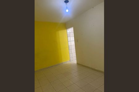 Casa para alugar com 48m², 1 quarto e sem vagaQuarto