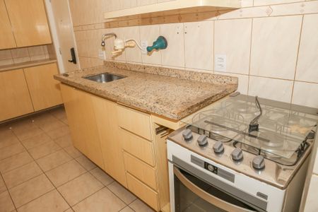 Apartamento para alugar com 120m², 2 quartos e 2 vagas Apartamento para alugar com 120m², 2 quartos e 2 vagasCozinha e Área de Serviço