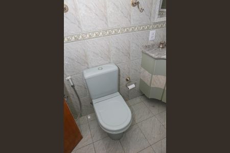 Apartamento para alugar com 120m², 2 quartos e 2 vagas Apartamento para alugar com 120m², 2 quartos e 2 vagasBanheiro da Suíte