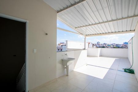 Apartamento à venda com 100m², 2 quartos e 1 vagaÁrea de serviço/Cobertura