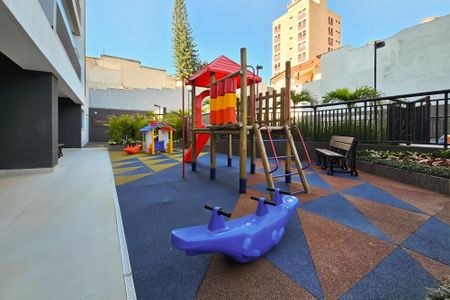 Apartamento à venda com 104m², 3 quartos e 2 vagasÁrea comum - Playground
