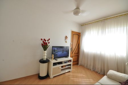 Apartamento à venda com 48m², 2 quartos e 1 vagaSala