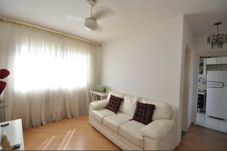 Sala de apartamento à venda com 2 quartos, 48m² em Vila Gustavo, São Paulo