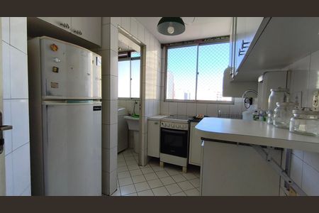 Apartamento à venda com 54m², 2 quartos e 1 vaga Apartamento à venda com 54m², 2 quartos e 1 vagaCozinha