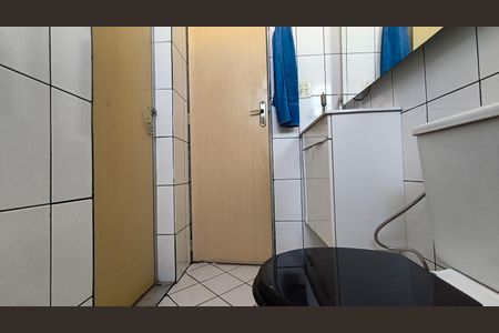 Apartamento à venda com 54m², 2 quartos e 1 vaga Apartamento à venda com 54m², 2 quartos e 1 vagaBanheiro