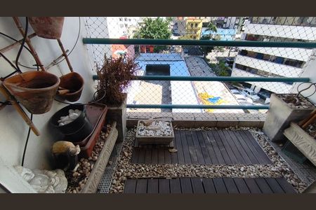 Apartamento à venda com 54m², 2 quartos e 1 vaga Apartamento à venda com 54m², 2 quartos e 1 vagaVaranda