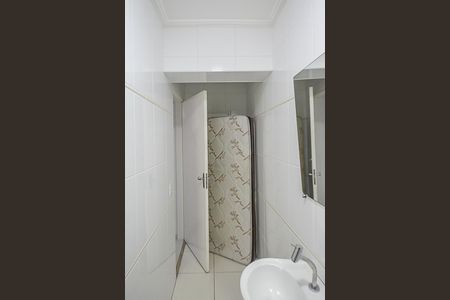 Casa à venda com 290m², 4 quartos e 4 vagasLavabo