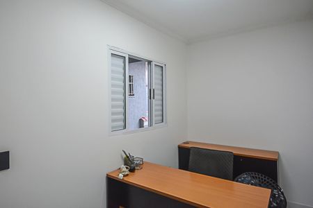 Casa à venda com 290m², 4 quartos e 4 vagasEscritório