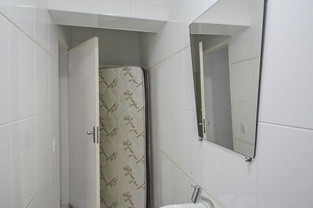 Casa à venda com 290m², 4 quartos e 4 vagasLavabo
