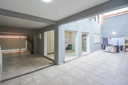 Casa à venda com 290m², 4 quartos e 4 vagasGaragem