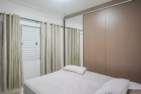 Casa à venda com 290m², 4 quartos e 4 vagasQuarto 3