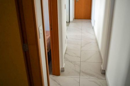 Apartamento para alugar com 50m², 2 quartos e 1 vagaCorredor