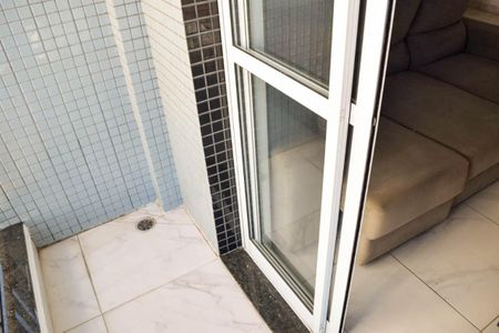 Apartamento para alugar com 50m², 2 quartos e 1 vagaVaranda