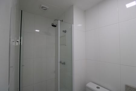 Apartamento para alugar com 75m², 2 quartos e 1 vagaBanheiro da suíte