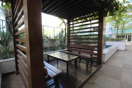Apartamento para alugar com 75m², 2 quartos e 1 vagaÁrea comum