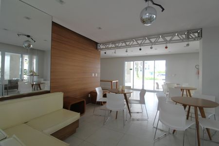 Apartamento para alugar com 75m², 2 quartos e 1 vagaÁrea comum - Salão de festas