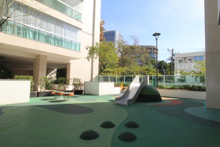 Apartamento para alugar com 75m², 2 quartos e 1 vagaÁrea comum