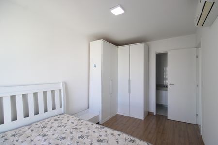 Apartamento para alugar com 75m², 2 quartos e 1 vagaSuíte