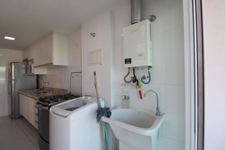 Apartamento para alugar com 75m², 2 quartos e 1 vagaÁrea de serviço