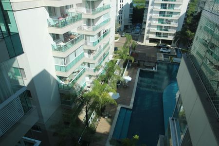Apartamento para alugar com 75m², 2 quartos e 1 vagaSuíte - Vista