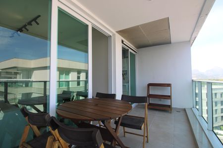 Apartamento para alugar com 75m², 2 quartos e 1 vagaSala - Varanda