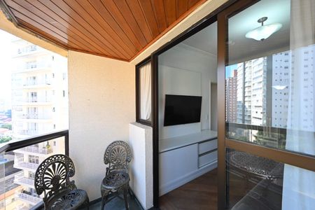 Apartamento para alugar com 64m², 2 quartos e 1 vagaVaranda
