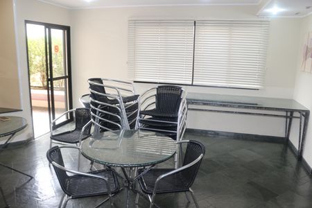 Apartamento à venda com 84m², 3 quartos e 2 vagasÁrea comum - Salão de festas