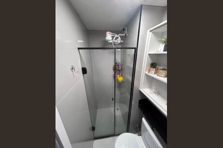Apartamento à venda com 33m², 2 quartos e sem vagaBanheiro