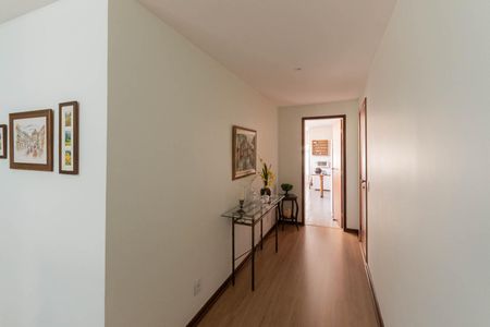Apartamento à venda com 132m², 3 quartos e 2 vagasSala
