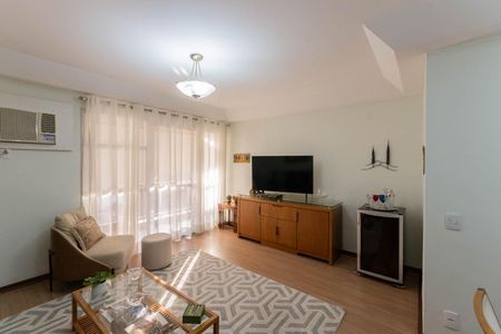 Apartamento à venda com 132m², 3 quartos e 2 vagasSala