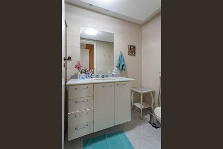 Apartamento à venda com 132m², 3 quartos e 2 vagasBanheiro Suite
