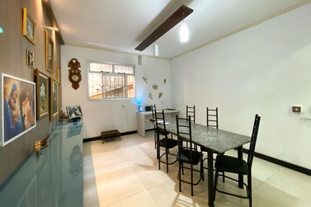 Casa à venda com 310m², 2 quartos e 3 vagasSala de Jantar