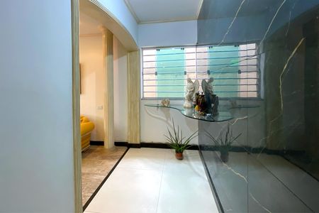 Casa à venda com 310m², 2 quartos e 3 vagasAntessala