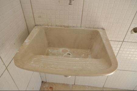 Casa para alugar com 60m², 2 quartos e sem vagaÁrea de Serviço