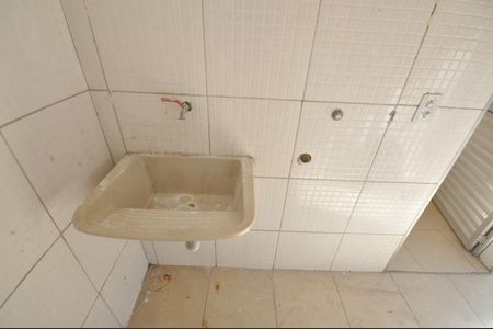 Casa para alugar com 60m², 2 quartos e sem vagaÁrea de Serviço