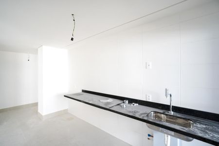 Apartamento à venda com 161m², 3 quartos e 2 vagasCozinha