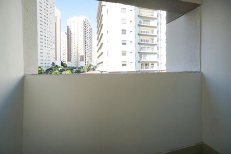 Apartamento à venda com 161m², 3 quartos e 2 vagasVaranda da suíte 03