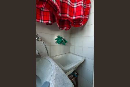 Apartamento à venda com 67m², 3 quartos e 1 vagaÁrea de Serviço