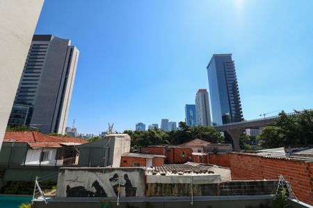 Studio para alugar com 24m², 1 quarto e sem vaga Studio para alugar com 24m², 1 quarto e sem vagaVaranda