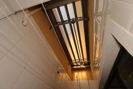 Casa à venda com 100m², 2 quartos e 2 vagasÁrea de Serviço - Teto retrátil