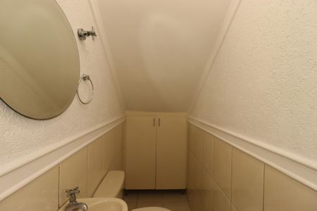 Casa à venda com 100m², 2 quartos e 2 vagasLavabo