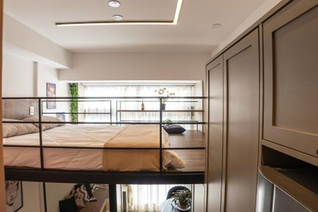 Quarto de kitnet/studio para alugar com 0 quarto, 30m² em Santo Amaro, São Paulo