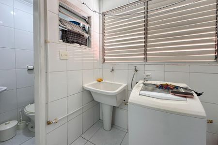Apartamento para alugar com 80m², 3 quartos e 1 vagaÁrea de Serviço