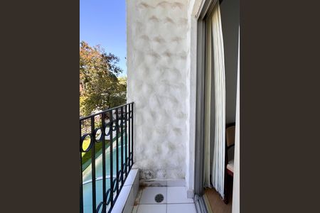 Apartamento para alugar com 80m², 3 quartos e 1 vagaSacada