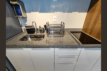 Studio de kitnet/studio para alugar com 1 quarto, 24m² em Vila Cordeiro, São Paulo