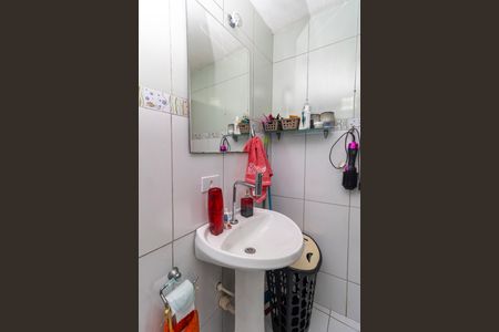Casa à venda com 84m², 2 quartos e 3 vagasBanheiro 1