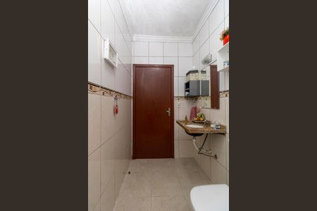 Casa à venda com 84m², 2 quartos e 3 vagasBanheiro 2